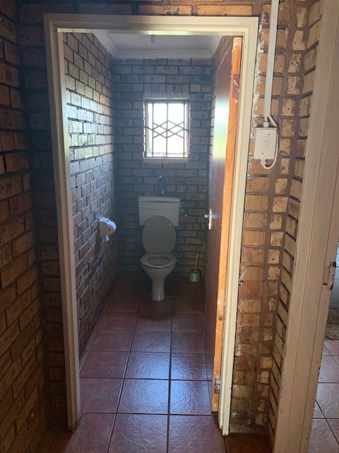 5 Bedroom Property for Sale in Kuruman Northern Cape